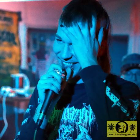 Bolzenschuss (D) Alter Bahnhof, Hof 14. Dezember 2022 (8).JPG